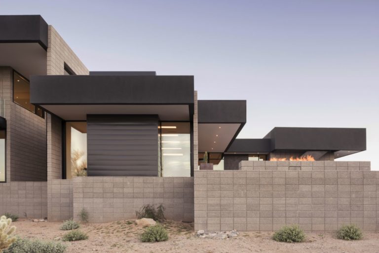 Troon Modern Residence in Scottsdale by Kendle Design Collaborative