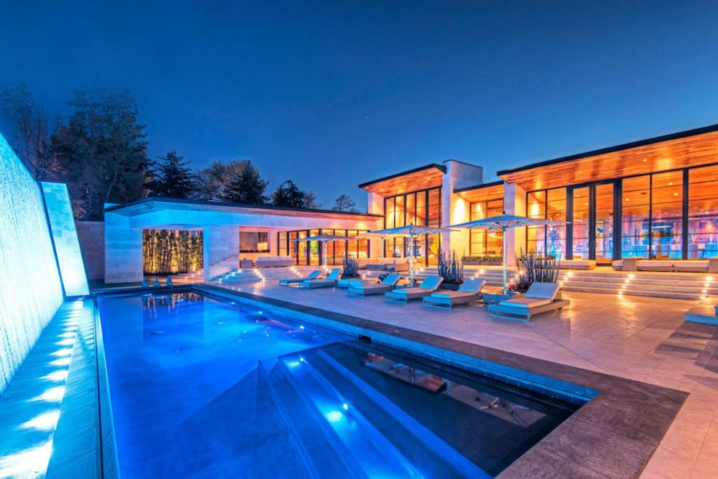 Contemporary Mansion in Salt Lake City