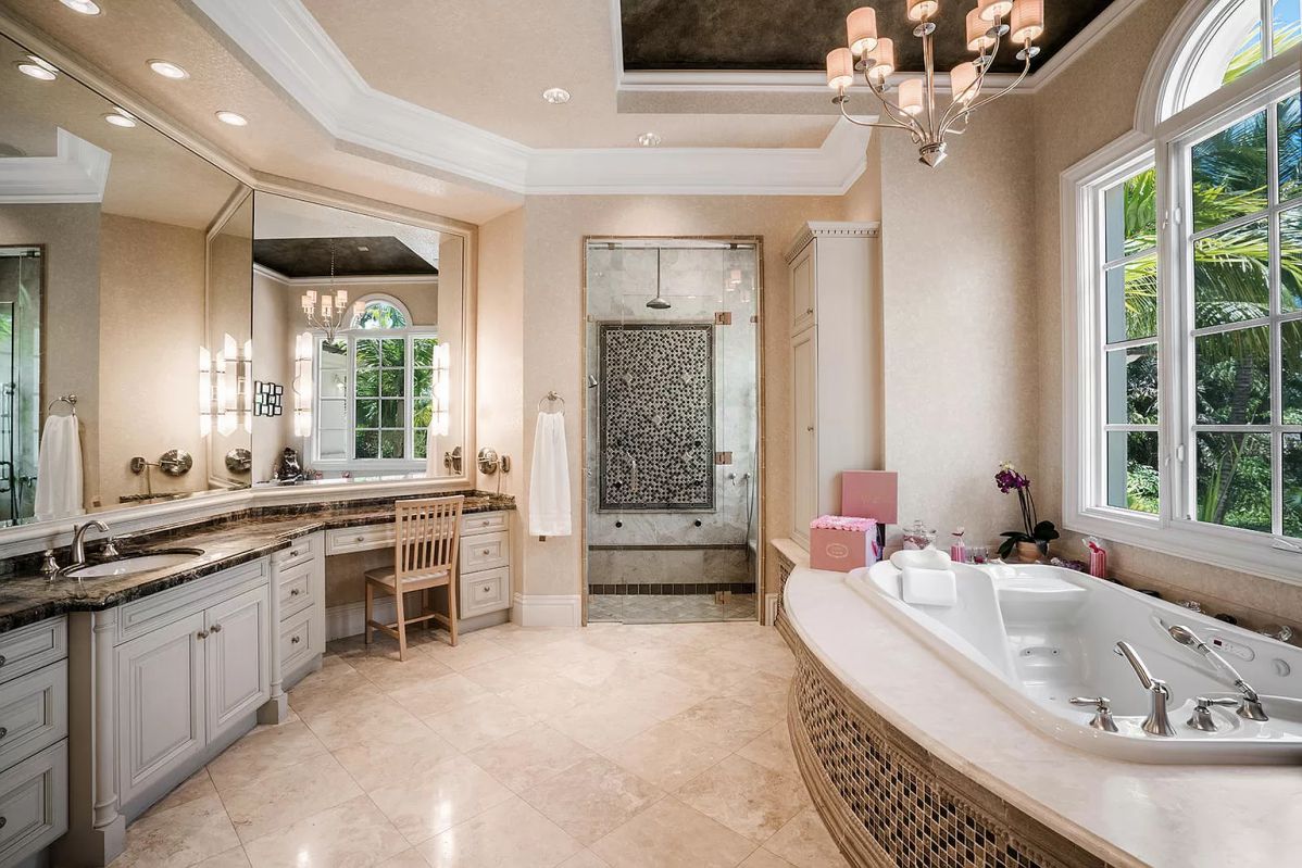 The difference between a boring and a striking bathroom is charming décor. Fortunately, bathroom design trends for 2023 undoubtedly stand out. These significant trends will undoubtedly make your area stand out from the competition.