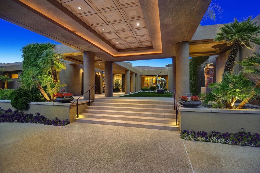 Entertainment Home in Rancho Mirage