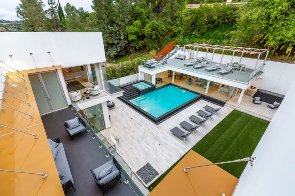 Crafted Estate in Encino