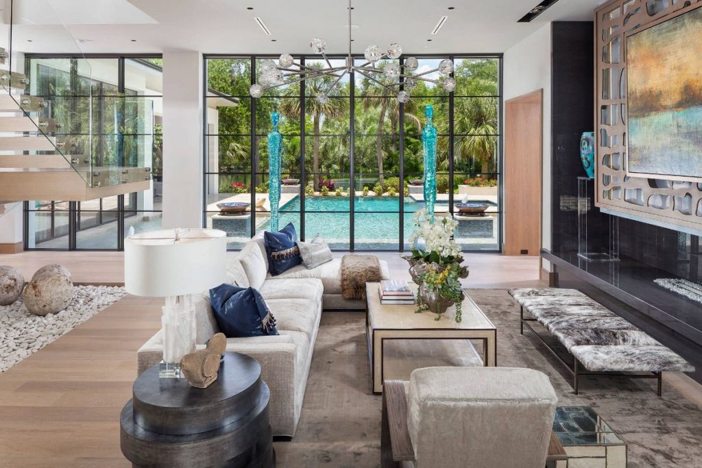 Contemporary Charm in Florida