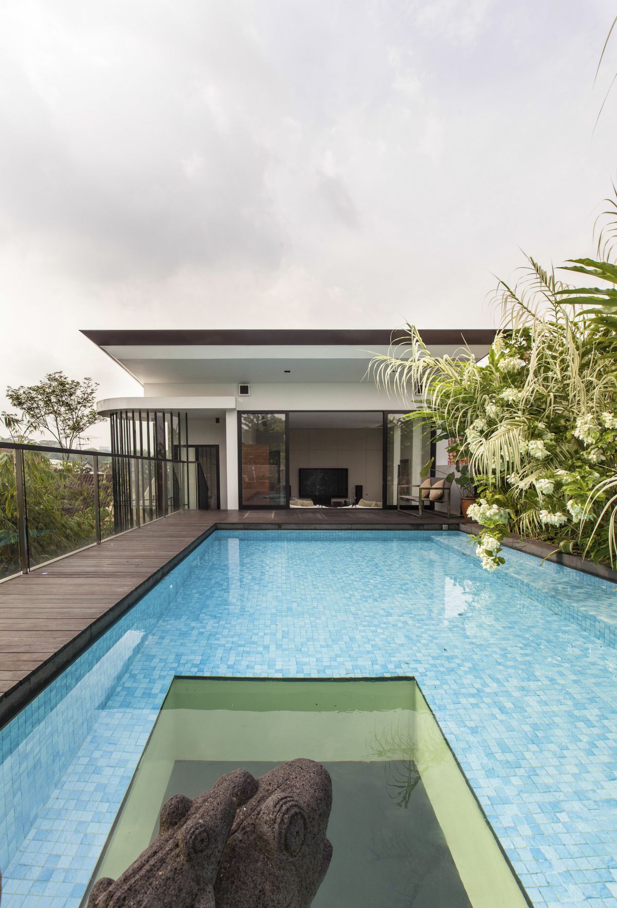 Merryn-Road-Luxury-Home-in-Singapore-7