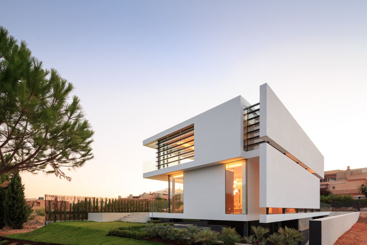 Villa-VLM15-in-Portugal-by-Arquimais-Architecture-and-Design-4