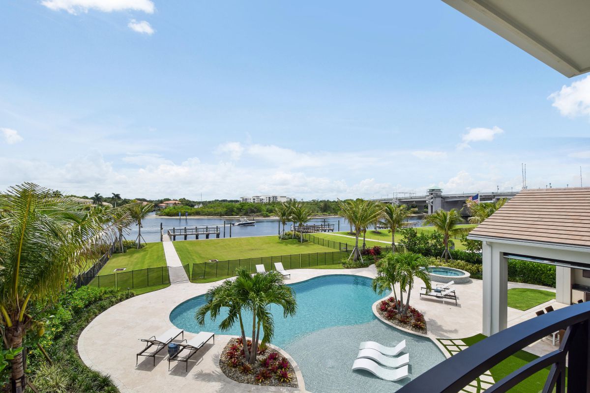 13951-Chester-Bay-Lane-North-Palm-Beach-FL-16