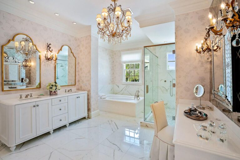 13 Bathroom mirror designs to brighten up your space