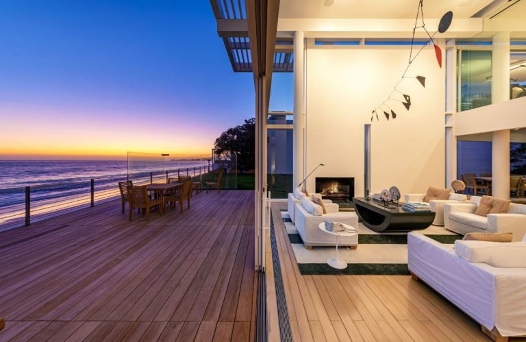 $75M Malibu Masterpiece offers Sublime Luxury of Carbon Beach Living