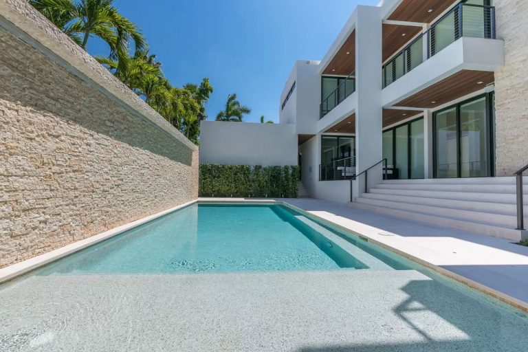 Miami Beach Estate located at Rivo Alto Drive listed for $4.5 Million