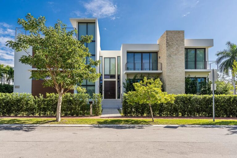 Miami Beach Estate located at Rivo Alto Drive listed for $4.5 Million