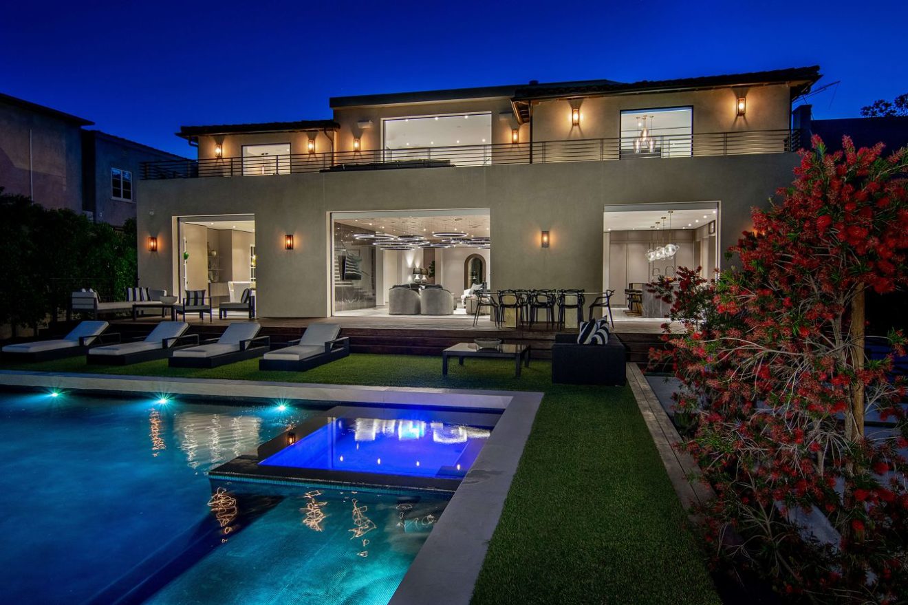 Contemporary Mediterranean home in Los Angeles offered at $7 Million