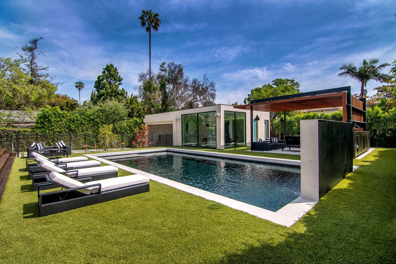 Contemporary Mediterranean home in Los Angeles offered at $7 Million