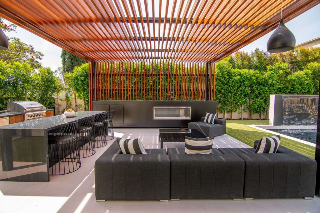 Contemporary Mediterranean home in Los Angeles offered at $7 Million
