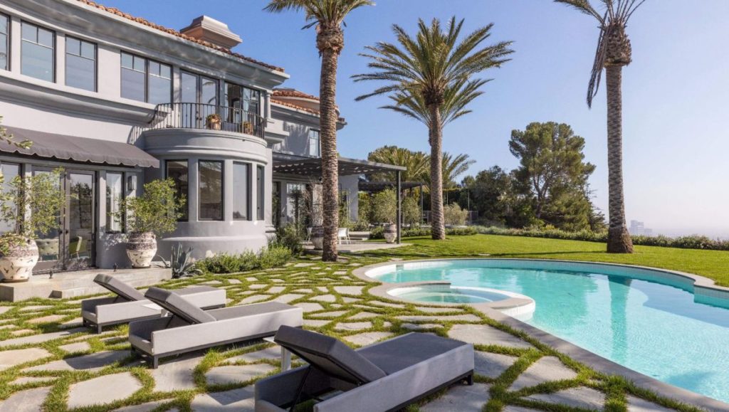 Villa in Beverly Hills