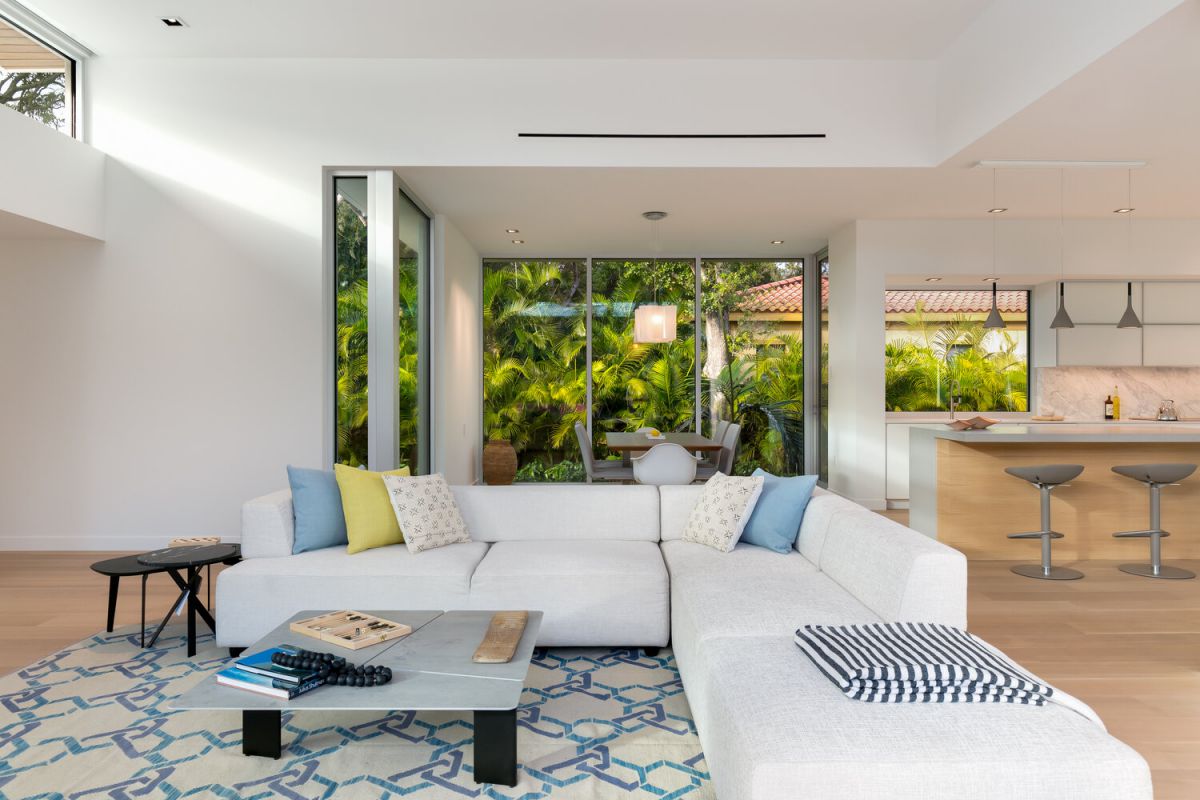 Citrus-Avenue-Contemporary-Home-in-Sarasota-by-Leader-Design-Studio-21