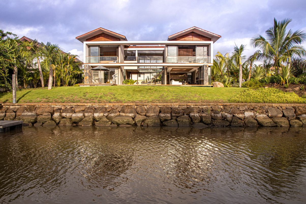 La-Balise-house-in-Mauritius-Island-by-Bloc-Architects-4