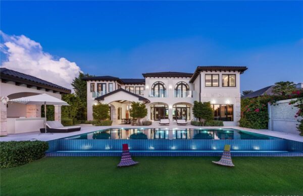 Transitional Waterfront Mansion in Miami Beach on Market for $21.9 Million