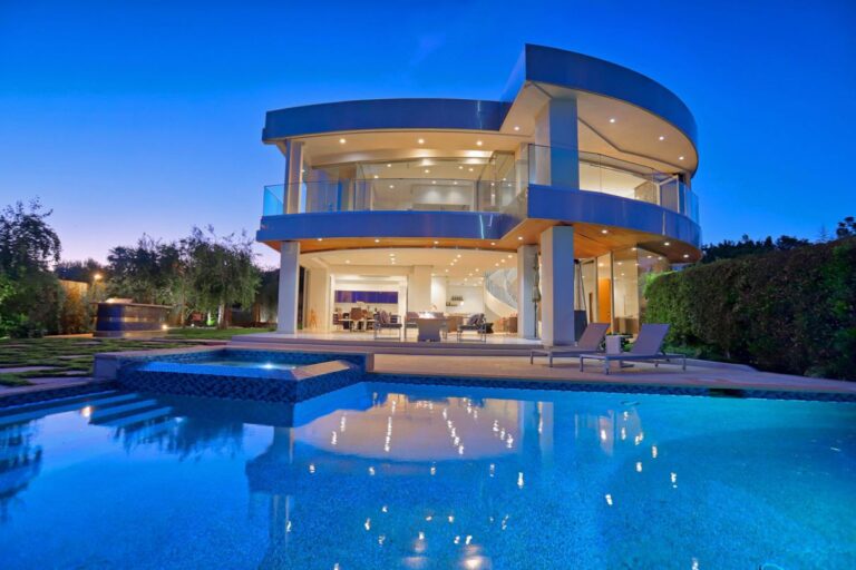 Hercules Modern Architectural Home on Market for $9.5 Million