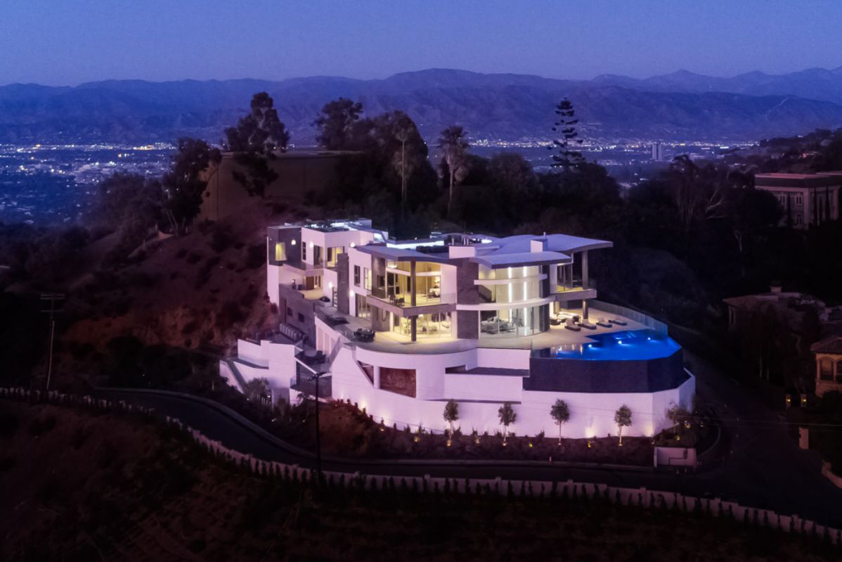 2710-Bowmont-Drive-Beverly-Hills-CA-1