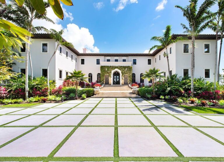 34 Million Exquisite Waterfront Mansion on Tahiti Beach Island for Sale