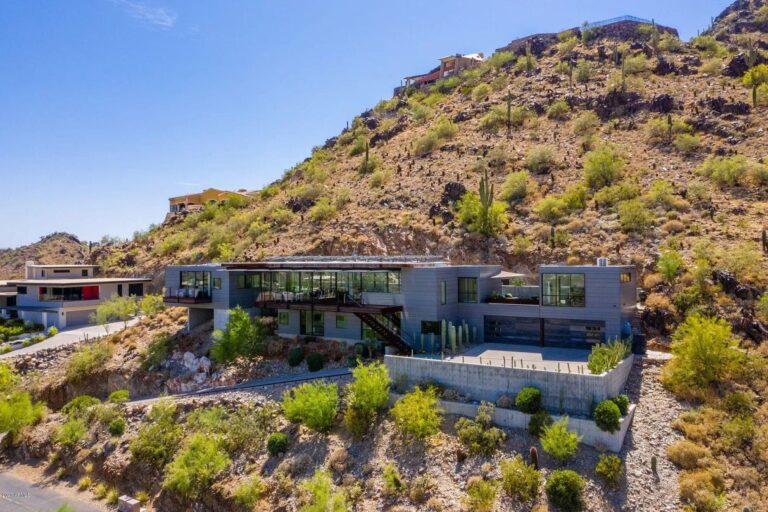 Paradise Valley’s Clearwater Concrete Home for Sale at $5.3 Million
