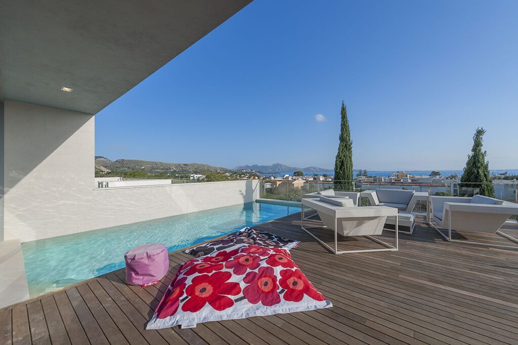 An Ultra Modern Villa in Puerto Pollensa, Mallorca, Spain