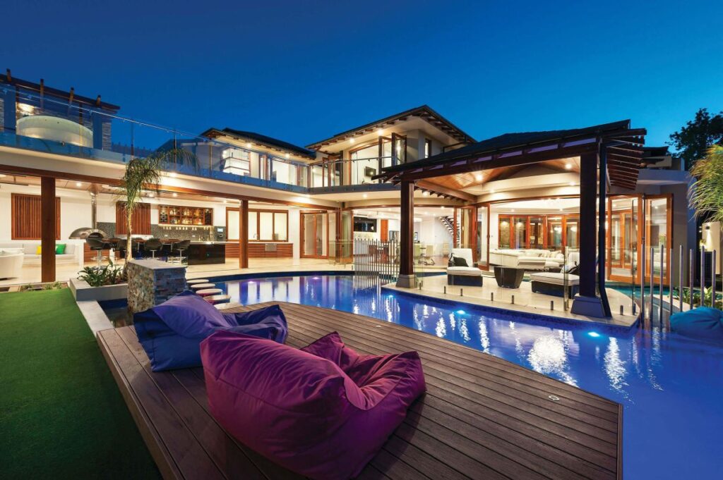 Ballarat Residence in Victoria, Australia by Paul Clout Design