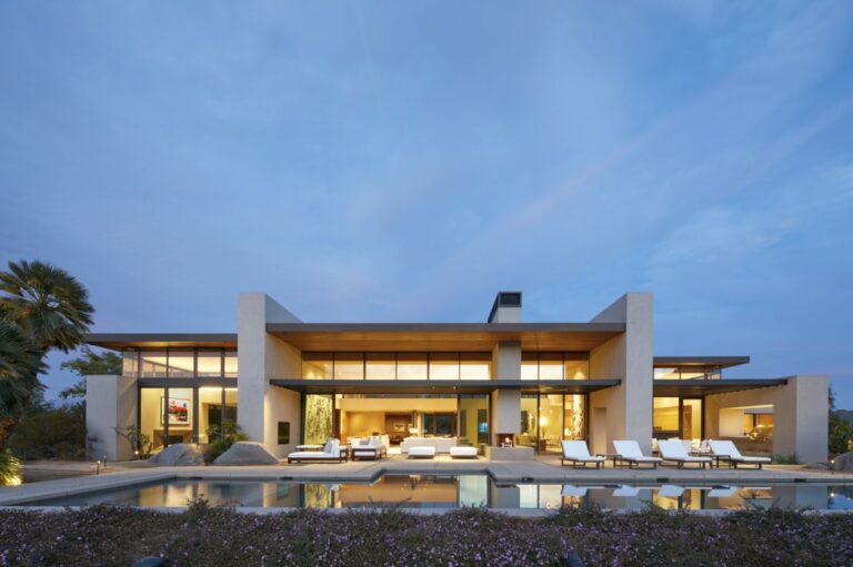 La Quinta Residence in California by Marmol Radziner Architecture