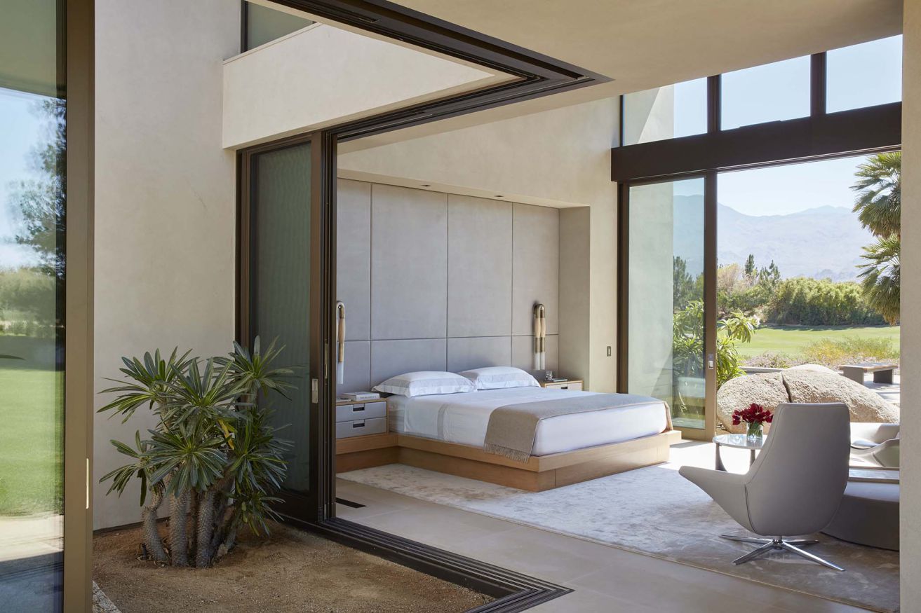 La-Quinta-Residence-in-California-by-Marmol-Radziner-Architecture-9