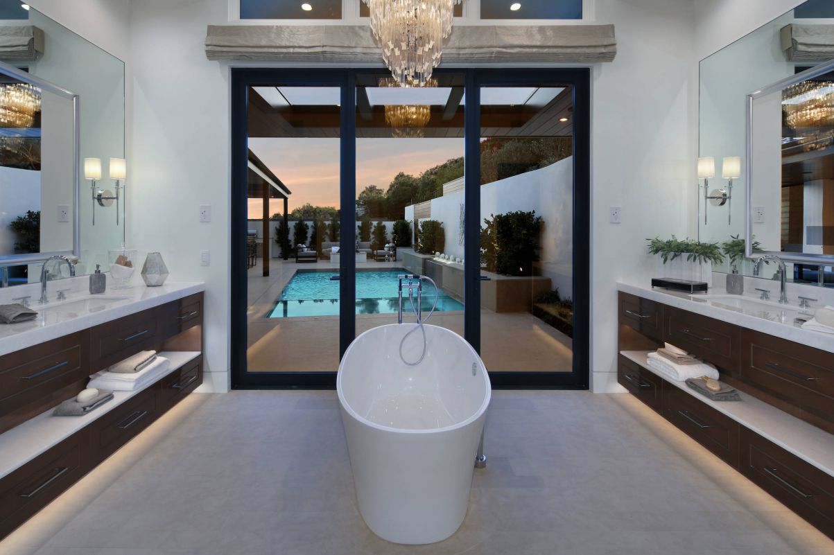 Malabar-Contemporary-Home-in-Newport-Beach-by-Brandon-Archit-32