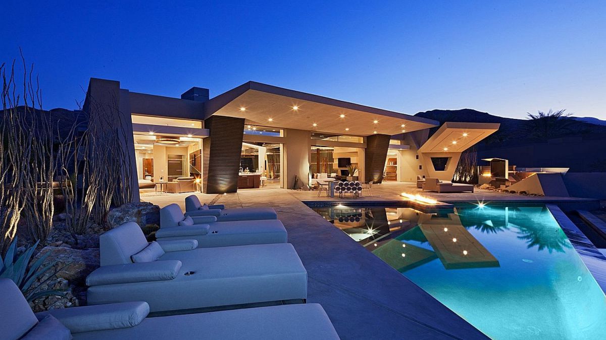 Mirada Modern Desert House in Rancho Mirage by Brian Foster Designs