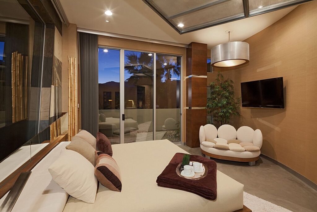 Mirada Modern Desert House in Rancho Mirage by Brian Foster Designs