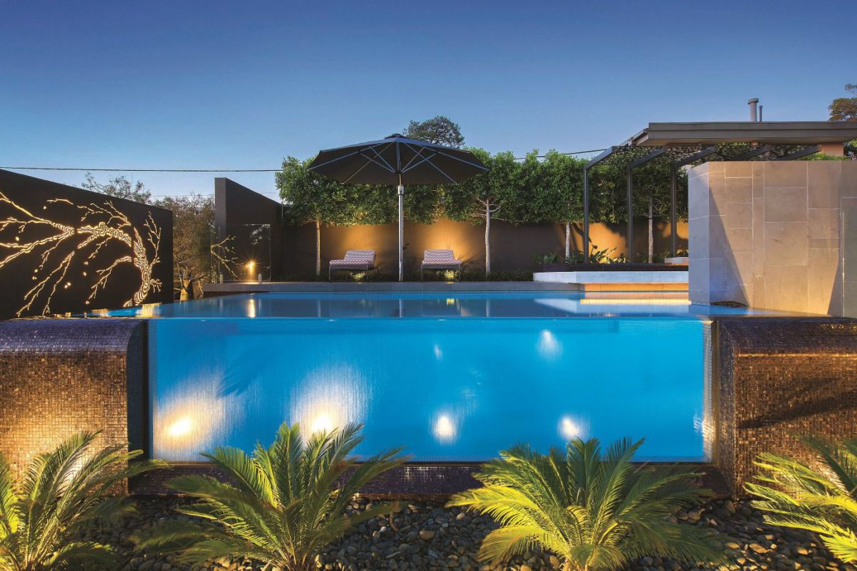 Resort-Style-Modern-Landscaping-in-Melbourne-Australia-by-COS-Design-13