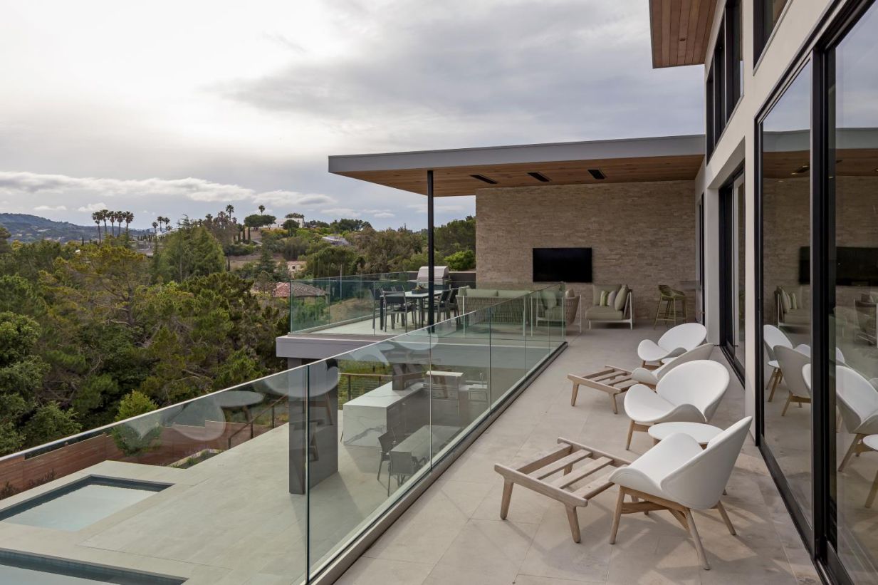 Ruth-Residence-in-Los-Altos-Hills-by-M.-Designs-Architects-9