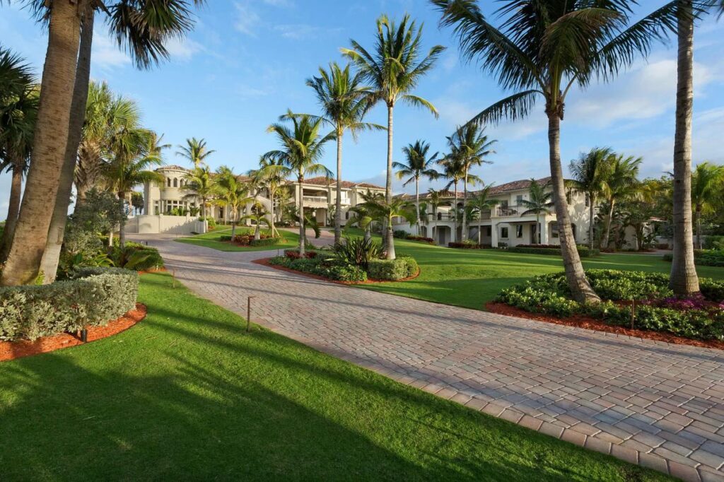 1040 South Ocean Boulevard - Sublime Lantana Seaside Masterpiece for sale, Florida