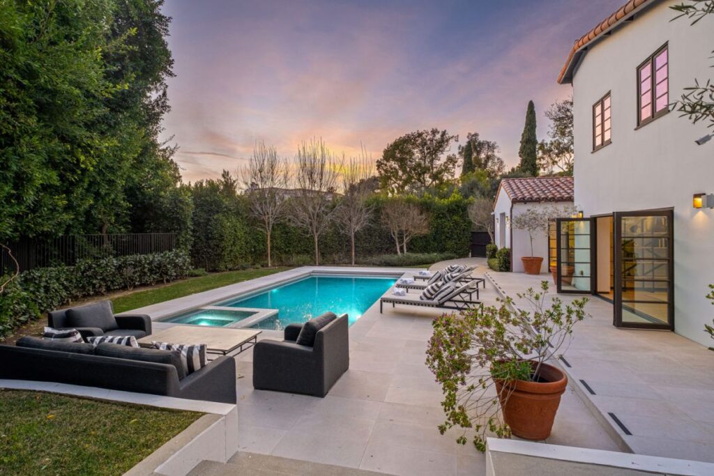 Spanish Contemporary Estate in Beverly Hills for Sale
