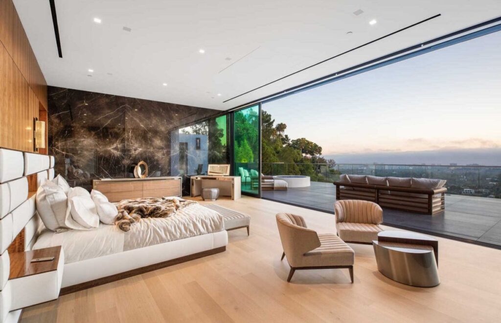 A Sophisticated Beverly Hills Retreat on Market for Asking price of $38 Million