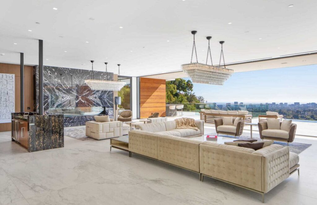 A Sophisticated Beverly Hills Retreat on Market for Asking price of $38 Million