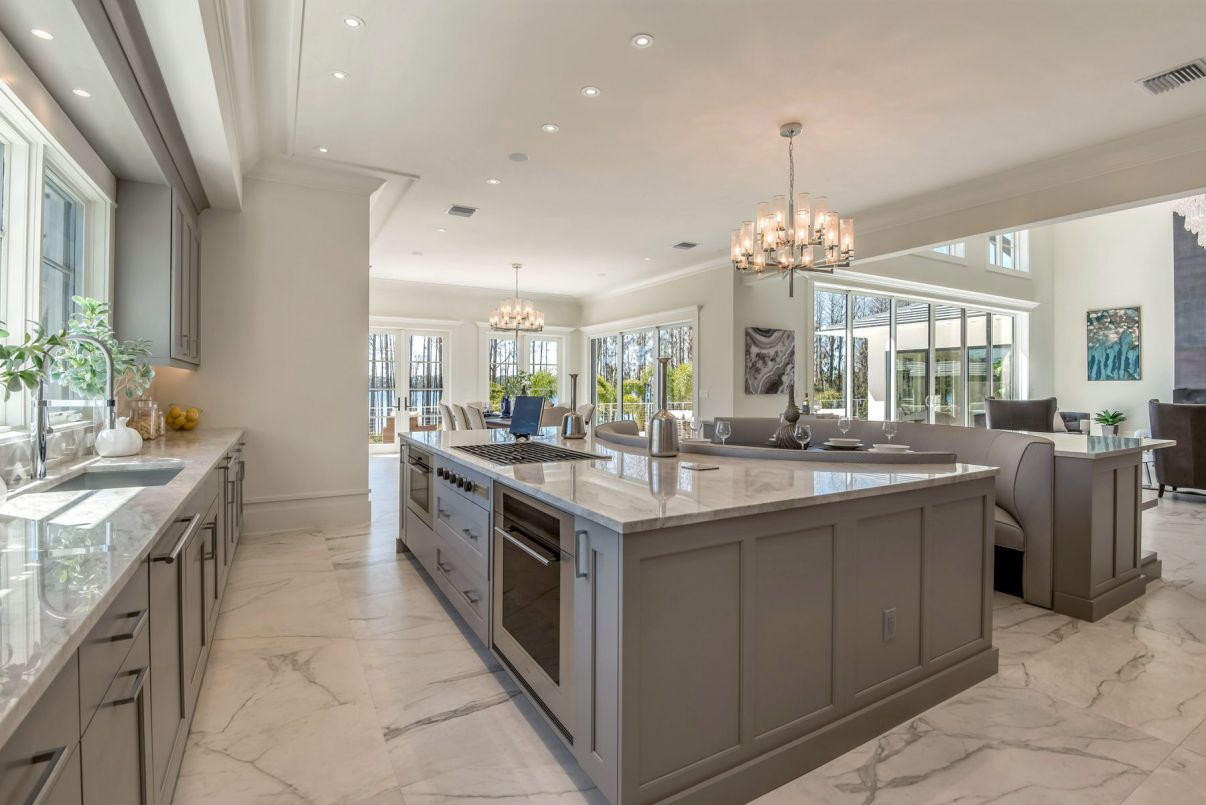 Blanche-Cove-Custom-Home-in-Windermere-Floria-by-Phil-Kean-Design-Group-7