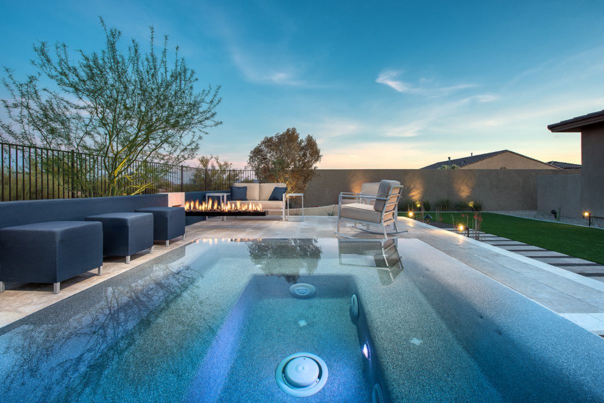 Contemporary-Pool-in-Scottsdale-Arizona-by-Premier-Paradise-7