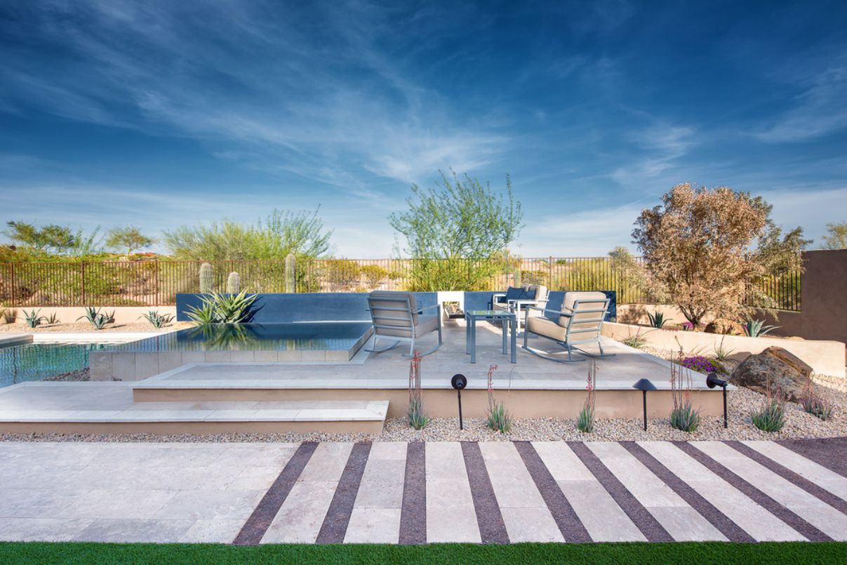Contemporary-Pool-in-Scottsdale-Arizona-by-Premier-Paradise-9