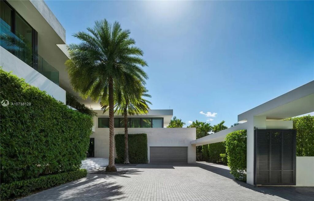 An Exquisitely Hibiscus Masterpiece in Miami Beach for Sale at $25.9M