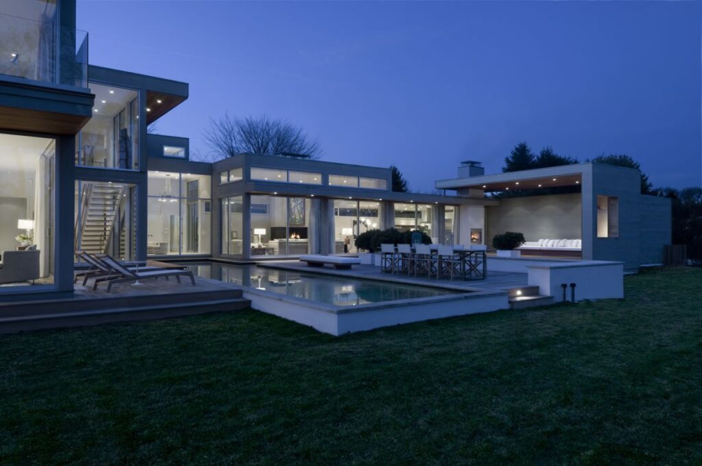 Fieldview Residence in East Hampton, New York by Blaze Makoid Architecture