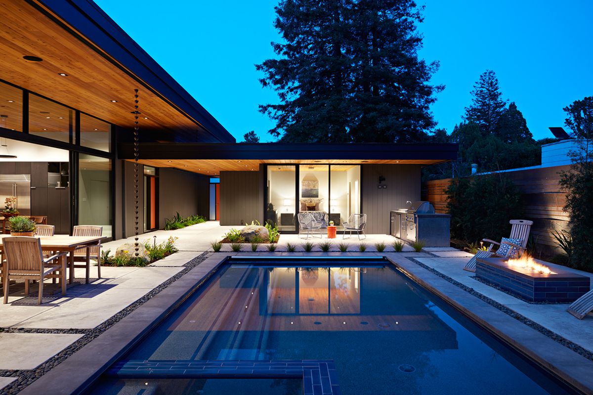 Glass-Wall-House-in-Silicon-Valley-California-by-Klopf-Architecture-2