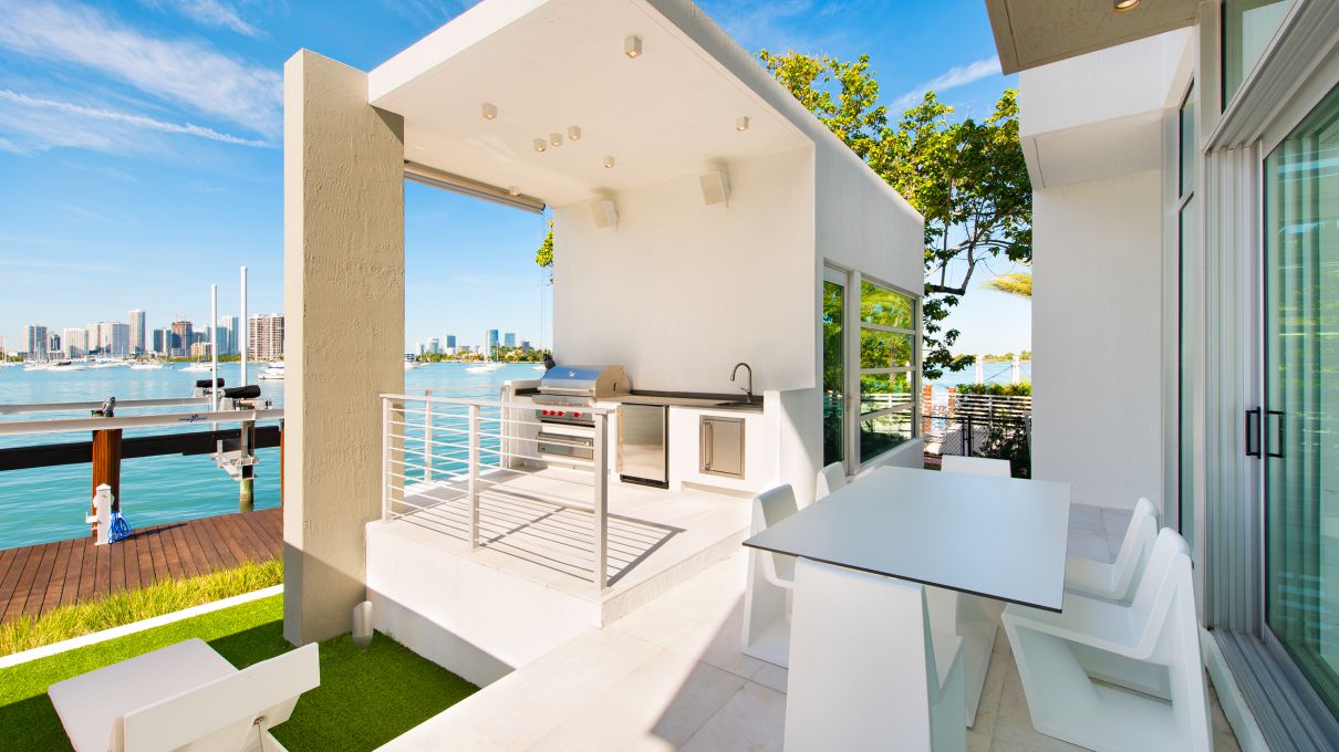 Hibiscus-Island-Waterfront-Masterpiece-Miami-Beach-for-Sale-18