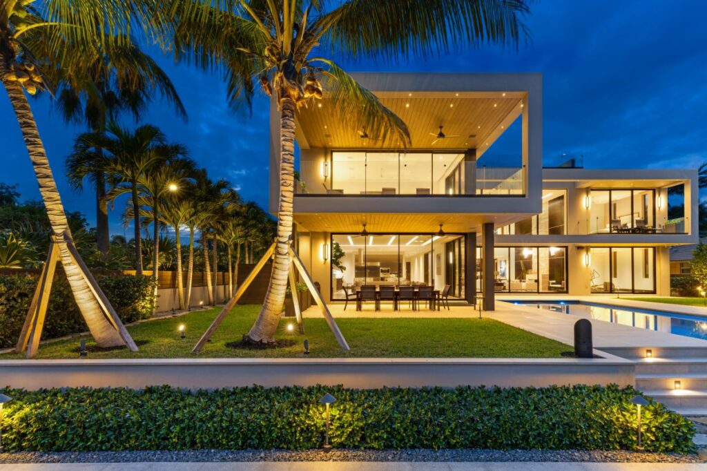 Hollywood Waterfront Mansion in Florida by In-Site Design Group LLC