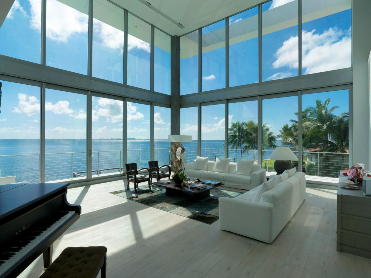 Matheson-Modern-Home-in-Miami-by-Kobi-Karp-Architecture-and-Interior-Design-1-16