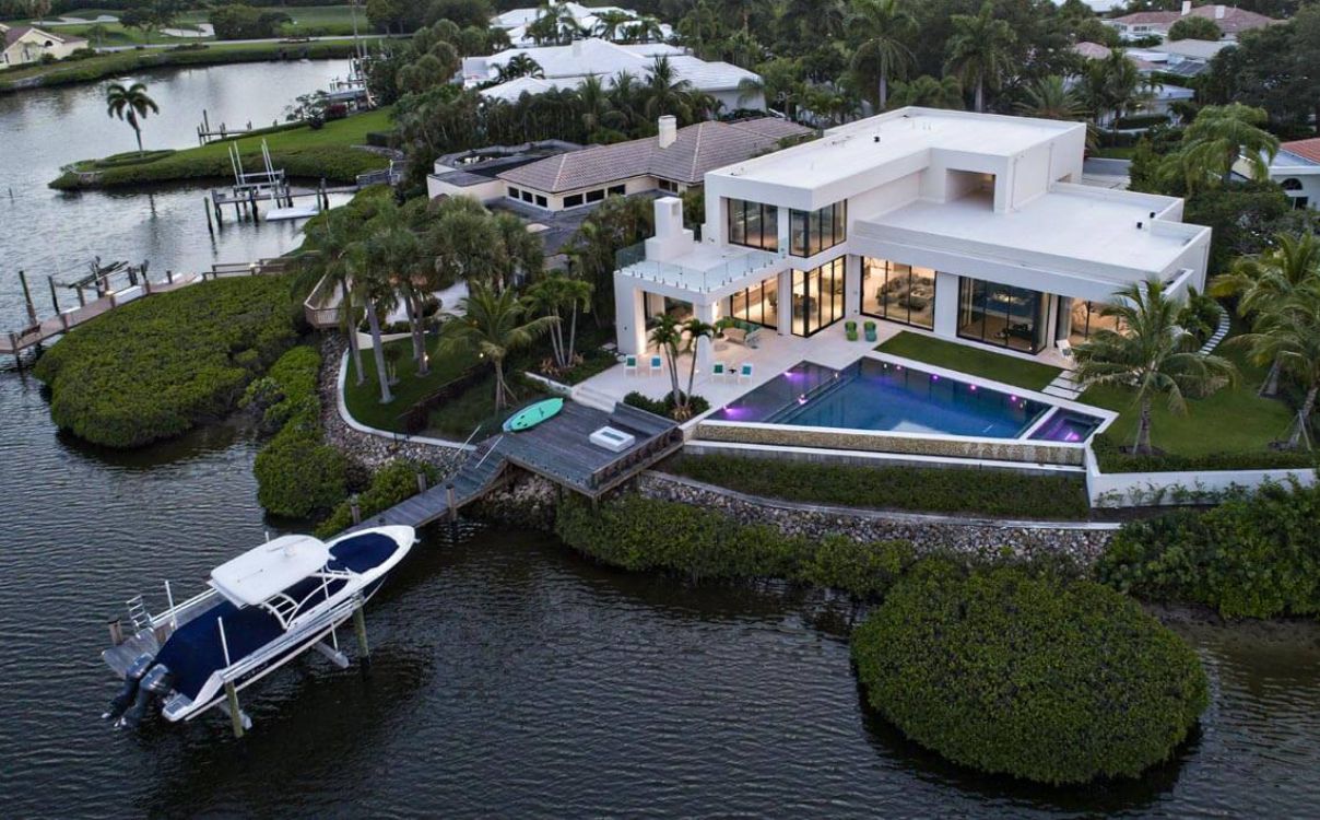 Modern-Cove-in-Palm-Beach-Florida-by-Affiniti-Architects-1