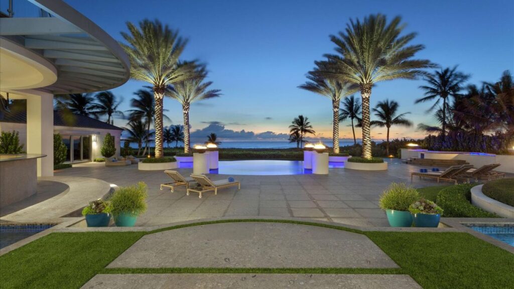 Ocean Boulevard Estate in Delray Beach, FL by John D Conway Architect Inc