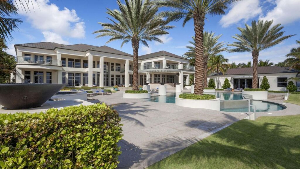 Ocean Boulevard Estate in Delray Beach, FL by John D Conway Architect Inc