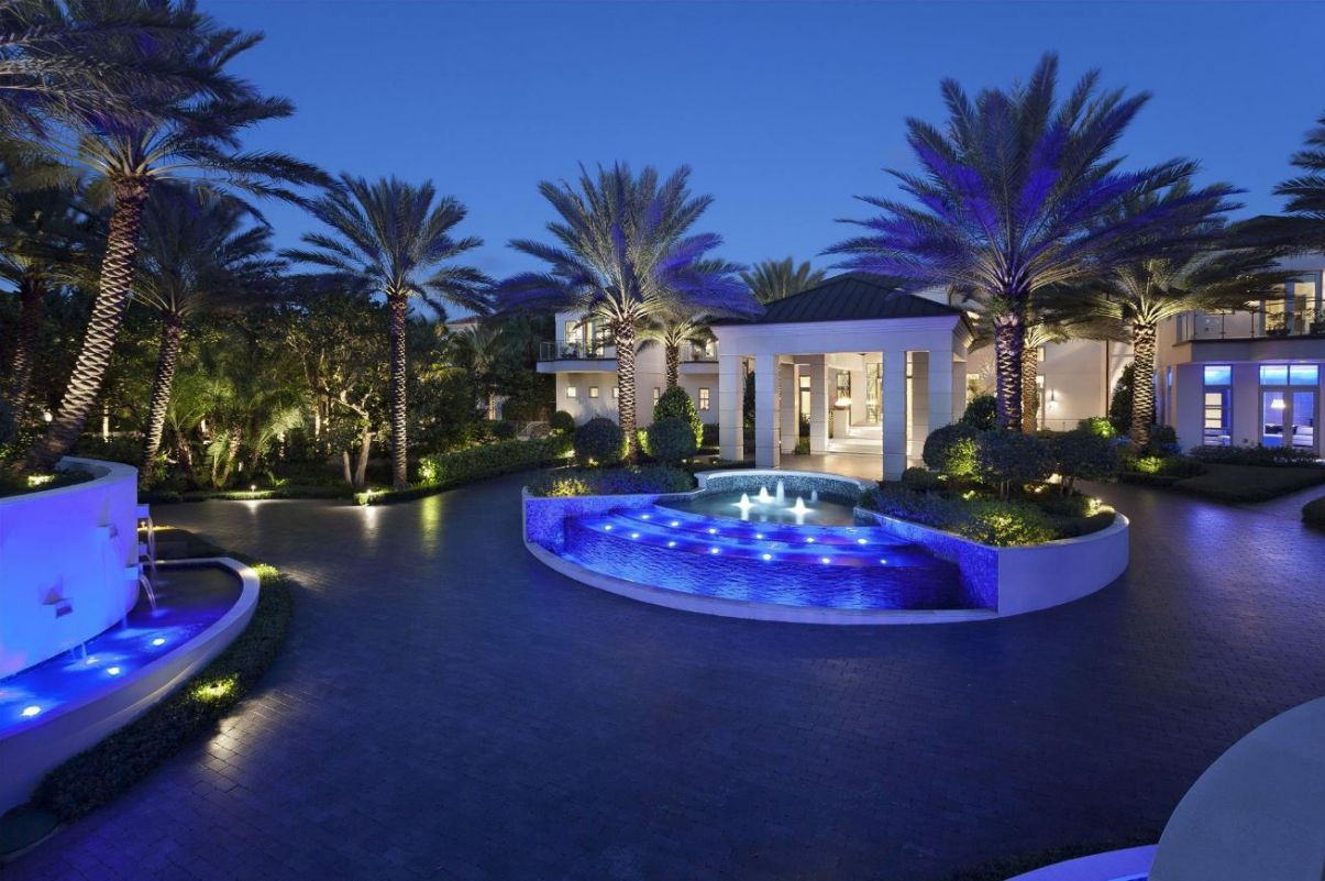 Ocean-Boulevard-Estate-in-Delray-Beach-FL-by-John-D-Conway-Architect-Inc-6